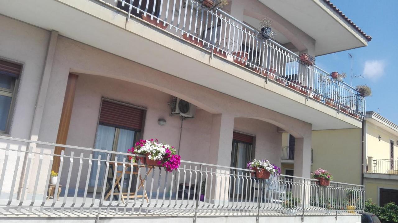 B&B Terra Di Miti Acireale Exterior photo