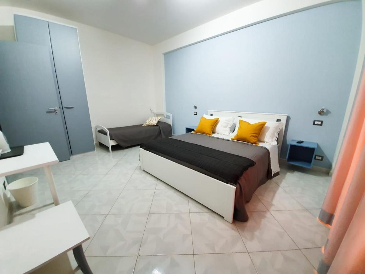 B&B Terra Di Miti Acireale Exterior photo